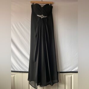 Black Strapless Formal Dress